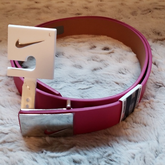 🎁New Nike Pink Belt🎁